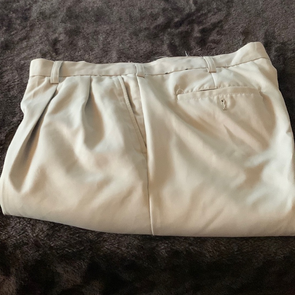 Men’s slacks